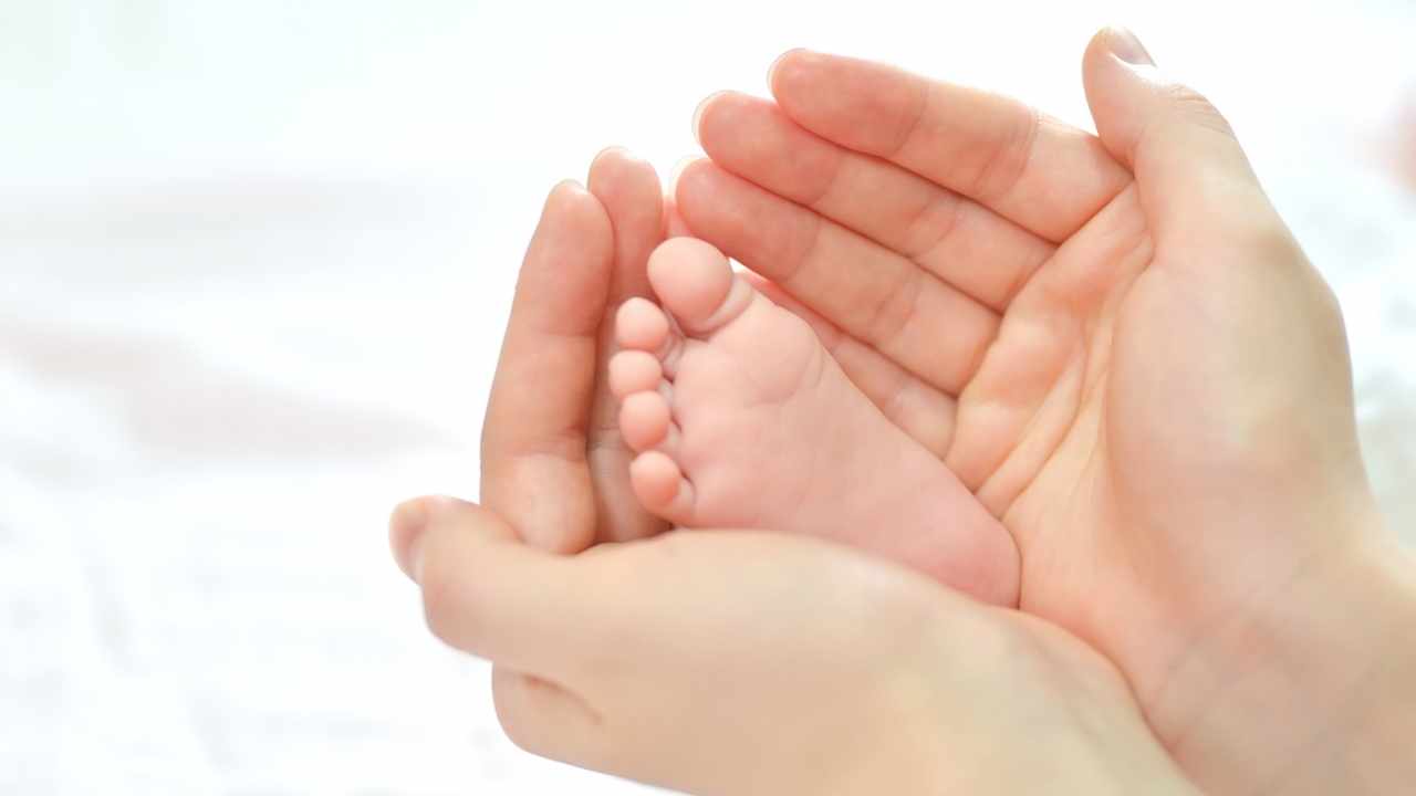 How to take care of newborn baby? - Sahyadri Hospital